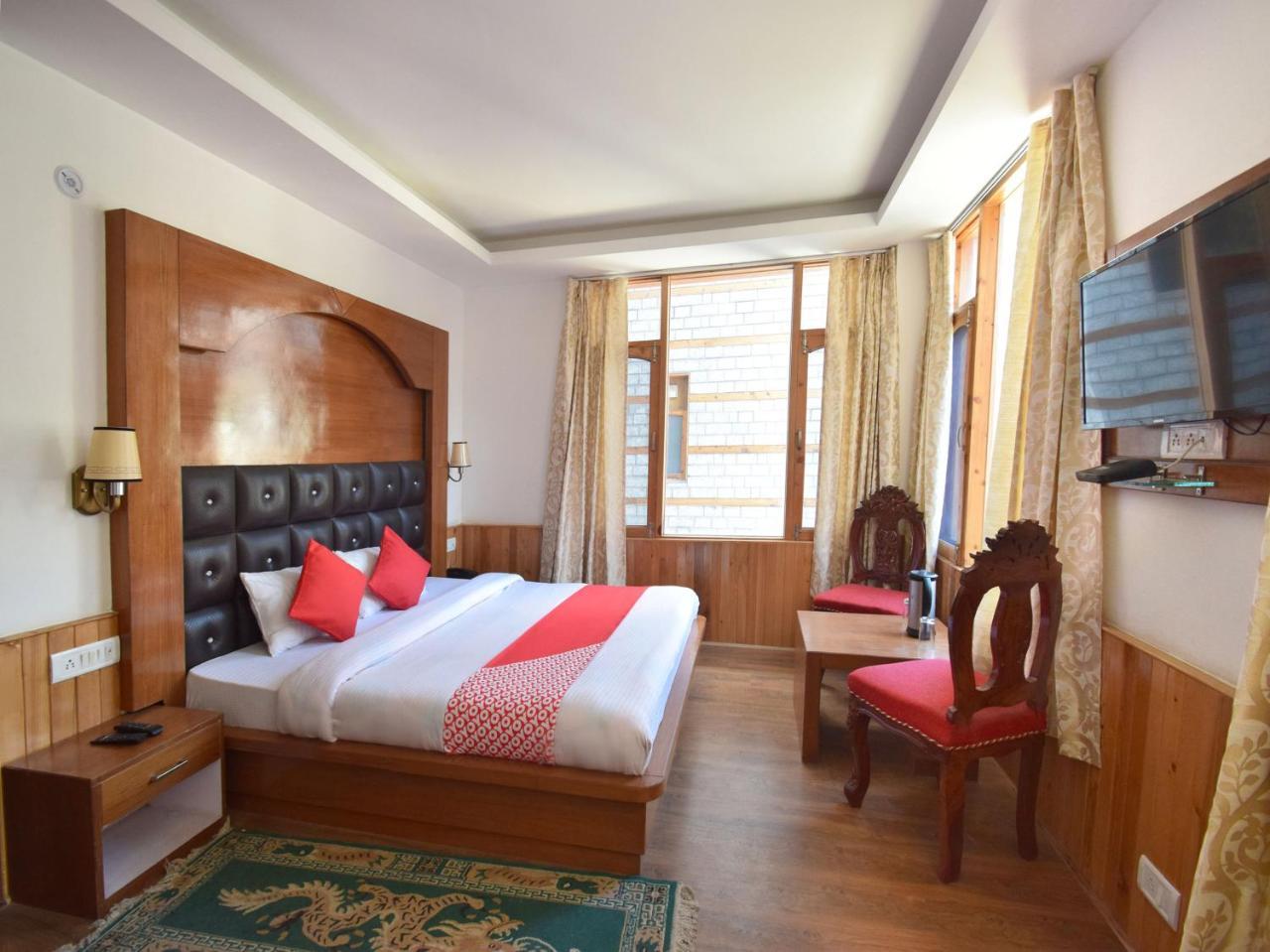 Oyo 10255 Hotel Red Apple มะนาลี ภายนอก รูปภาพ