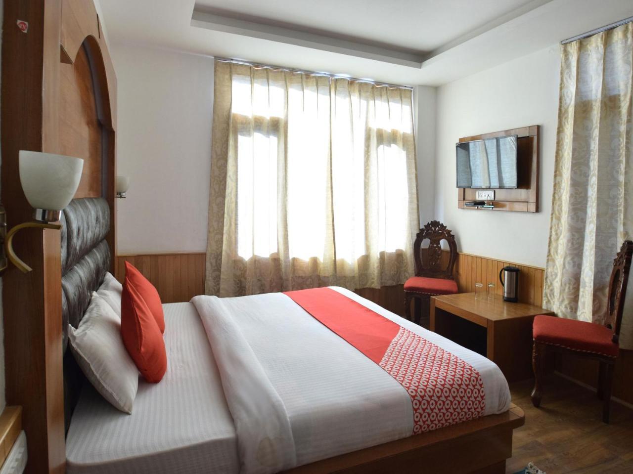 Oyo 10255 Hotel Red Apple มะนาลี ภายนอก รูปภาพ